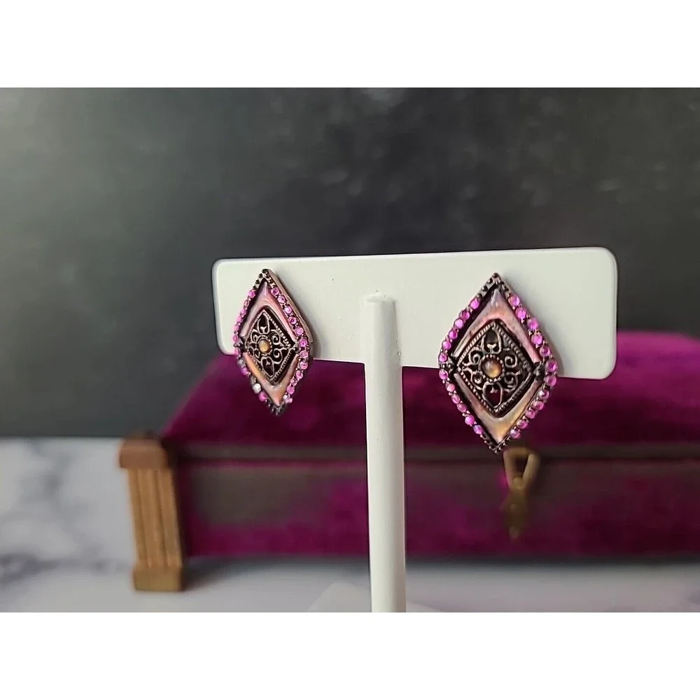 Vintage Filigree Clip-on Earrings